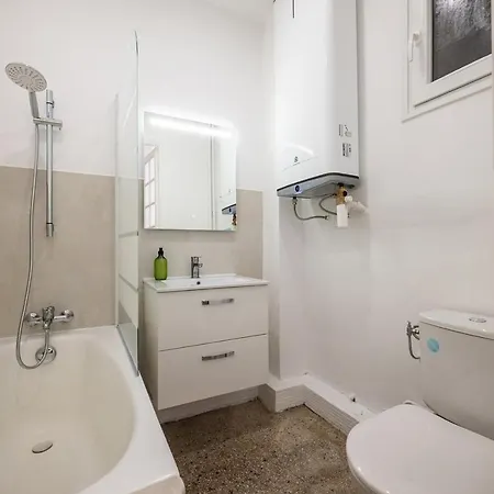 Rr Modernite Et Confort Au Coeur De La Appartement