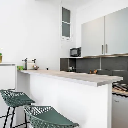 Rr Modernite Et Confort Au Coeur De La Appartement